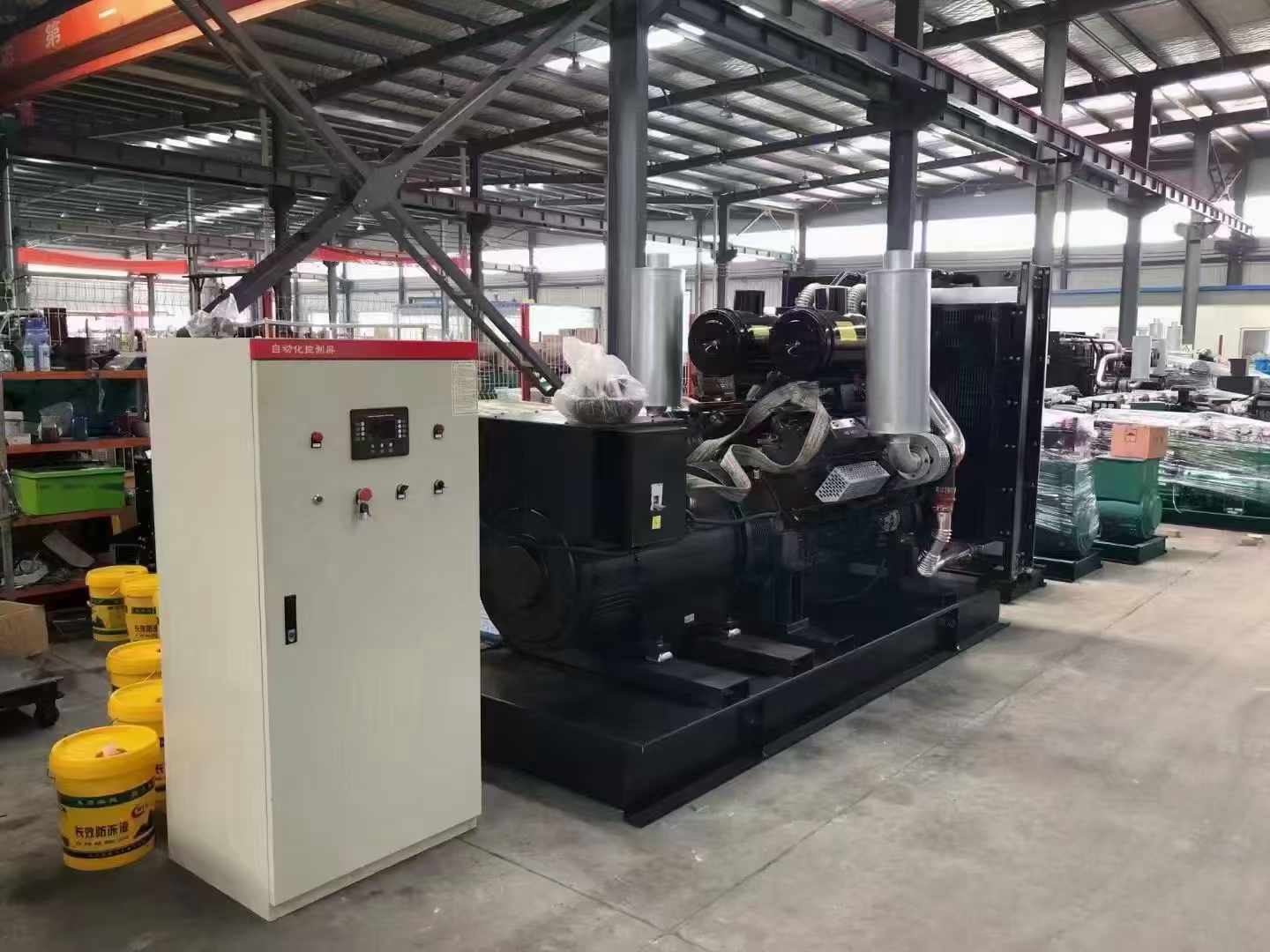 田东柴油发电机运行时的噪音和振动水平如何？